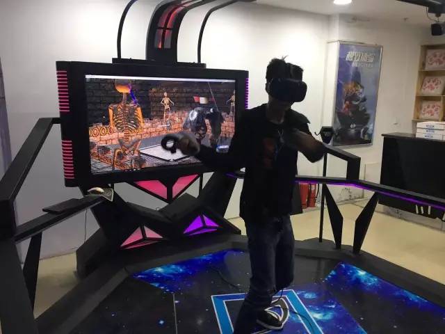 虚拟现实游戏unity_虚拟现实游戏设备_虚拟现实游戏头盔