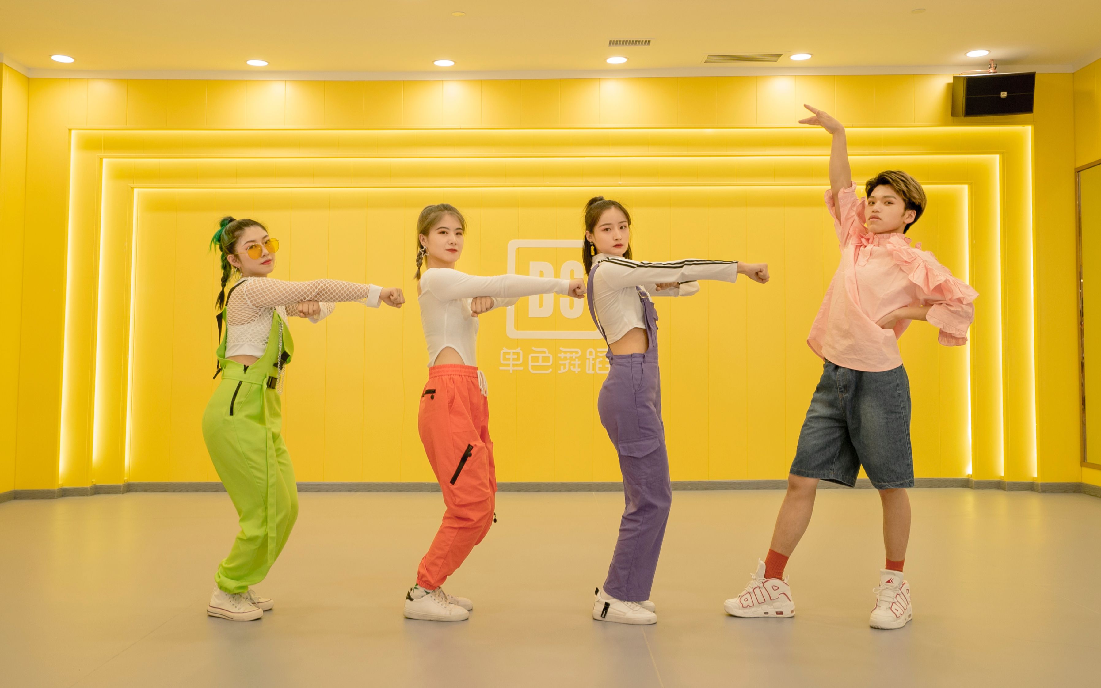 嗯抖音黑森林_抖音黑森林_抖音黑森林是什么
