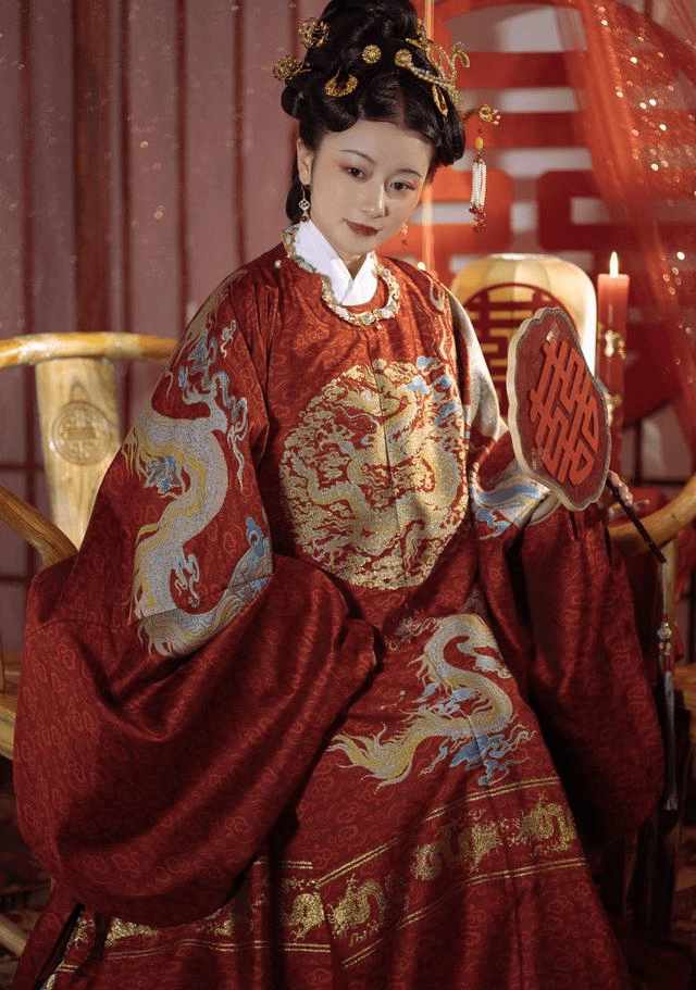 直播穿汉服手机游戏怎么弄_直播穿汉服手机游戏怎么玩_手机穿汉服如何直播游戏
