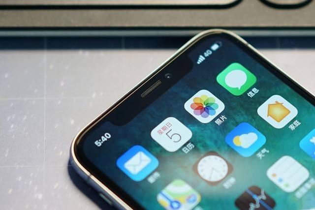 苹果手机玩游戏效果如何_iphone手机玩游戏_苹果玩ios游戏