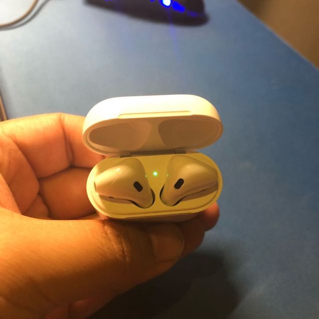 苹果耳机线充和无线_苹果耳机无线充电和有线充电区别_苹果耳机无线充电和有线充电区别