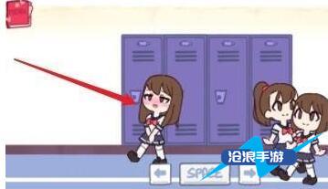 女生玩对方的手机游戏_女孩子玩手机游戏_女生打游戏手机