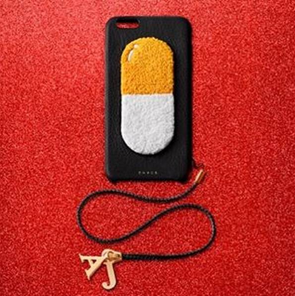 iphone版游戏_苹果手机壳 游戏_苹果手机刨幺游戏