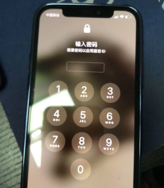 iphone频繁输入id密码_appleid频繁输入密码_频繁让我输入appleid密码