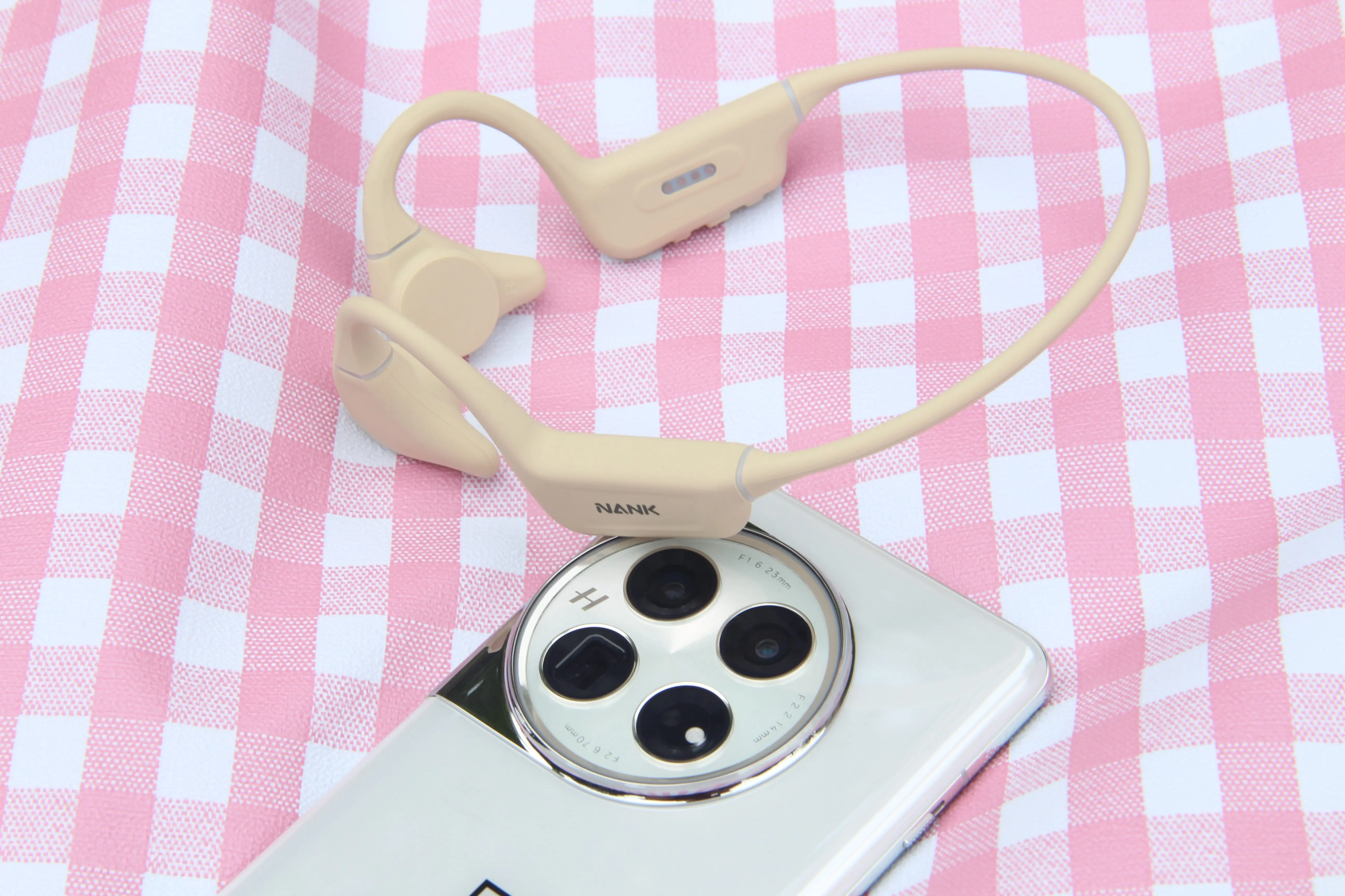 来自我的声音下载_手机里的游戏声音来自哪里_来自声音手机游戏里怎么设置