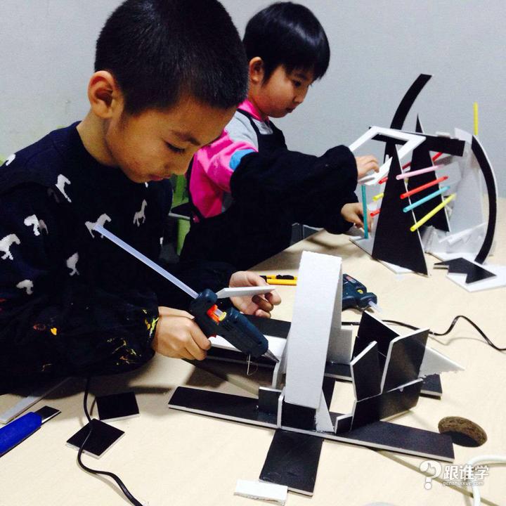 玩具拼装手机游戏_拼装玩具app_拼装玩具游戏手机