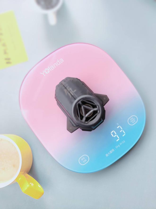 制作散热器片视频_自己做散热器_手机打游戏散热器制作方法