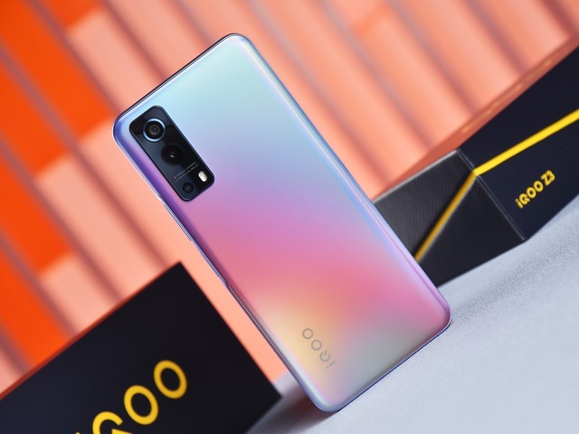 手机版好玩游戏_千元机游戏最好的手机_游戏手机800～1000元